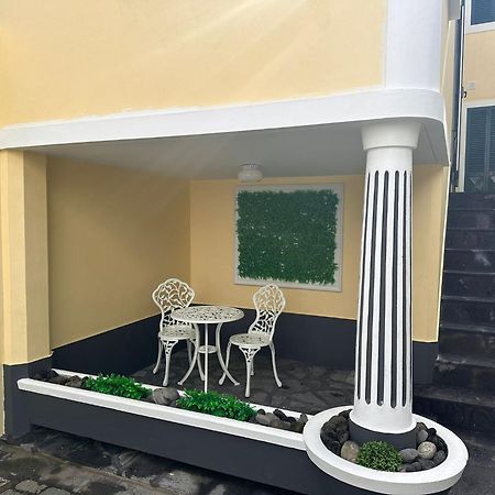 Ponta Delgada Azor International Hostel מראה חיצוני תמונה