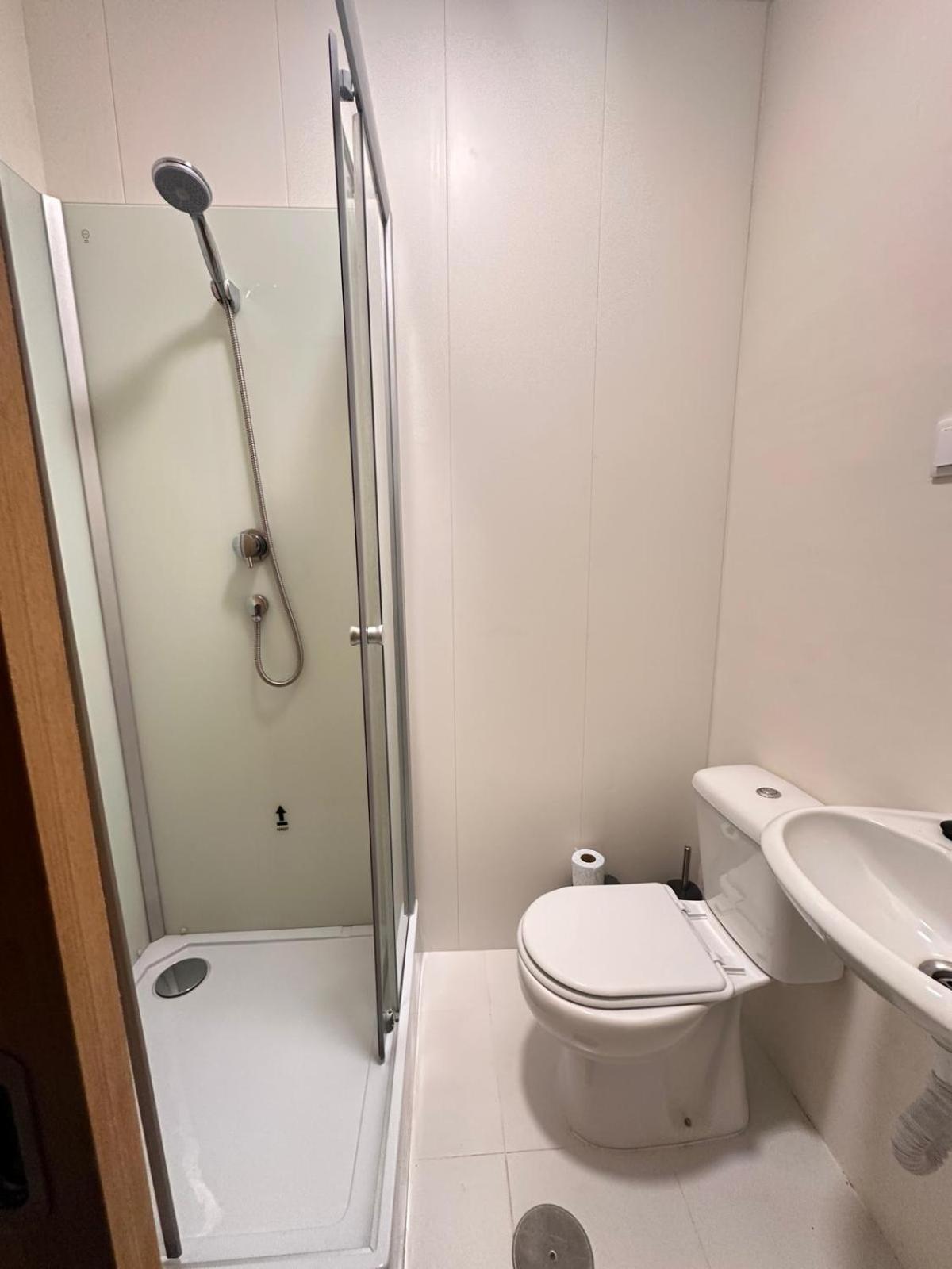 Ponta Delgada Azor International Hostel מראה חיצוני תמונה